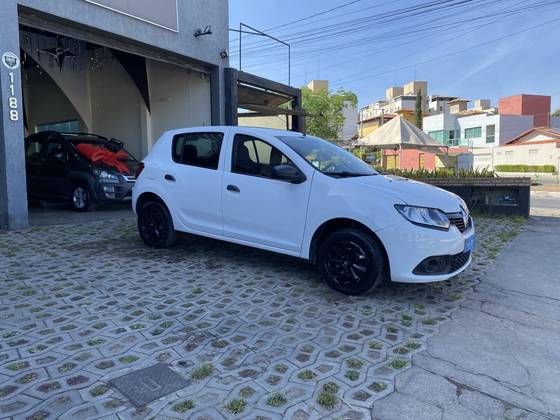 RENAULT SANDERO 1.0 12V SCE FLEX AUTHENTIQUE MANUAL RENAULT SANDERO 1.0 12V SCE FLEX AUTHENTIQUE MANUAL